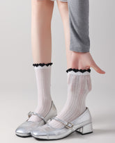 Women Crew Socks Ruffle Cuff Heel Label Chic Comfortable